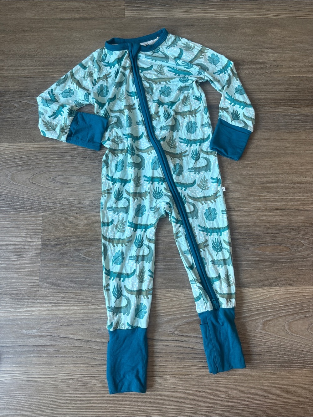 NWOT Emerson and Friends Later Gator Bamboo Convertible Romper - 18-24m